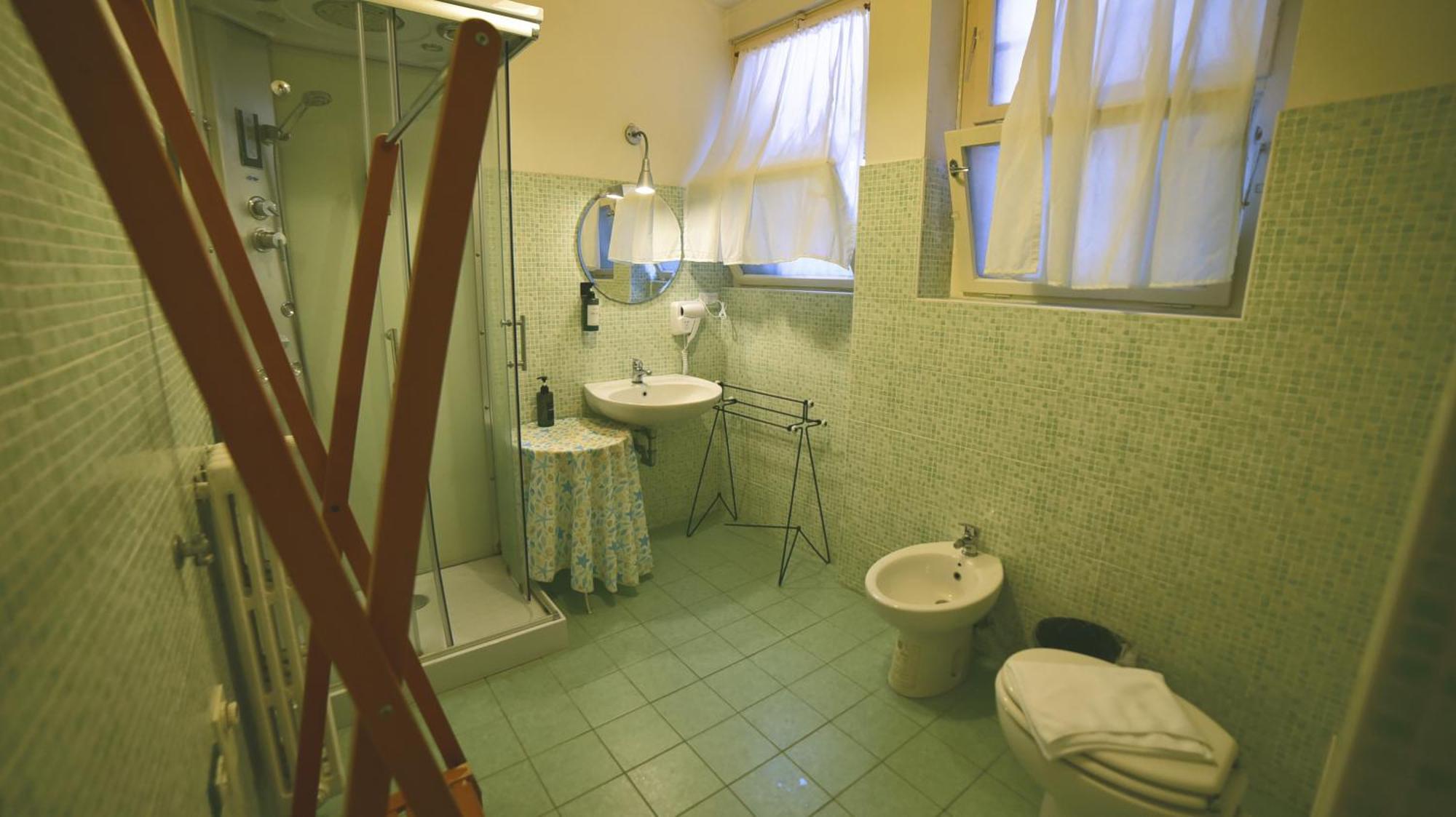 Barcolana Lodge - Hostel Trieste Eksteriør billede